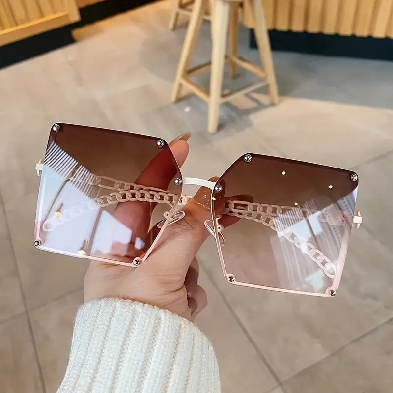 Hollow Out Temple Vintage Ladies Stylish Design Oversized Rectangle Sunglasses For Women Luxury Sunglasses Sun Protection Tinted Lenses